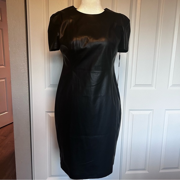 Calvin Klein Black Short Sleeve Faux Leather Sheath Dress Exposed Zipper NWT - Picture 1 of 8